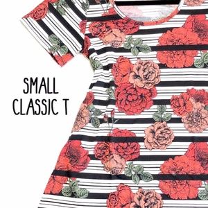 lularoe floral classic t